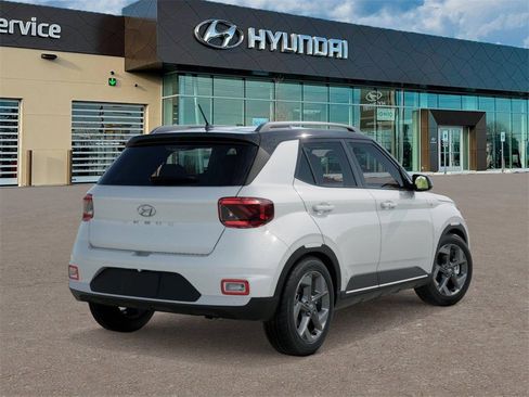 New 2026 Hyundai Venue SEL image 4