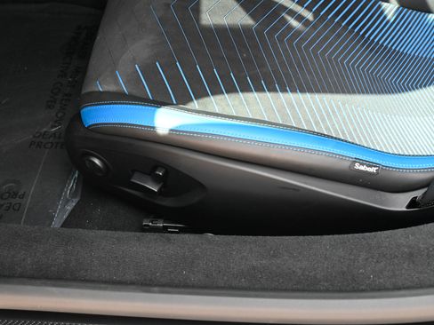 Used 2023 Maserati MC20 Coupe RWD image 23