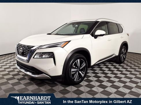 Used 2023 Nissan Rogue Platinum FWD image 1