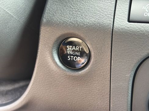 New 2026 Nissan Frontier PRO-4X w/ Pro-4x Convenience Package AWD/4WD image 11