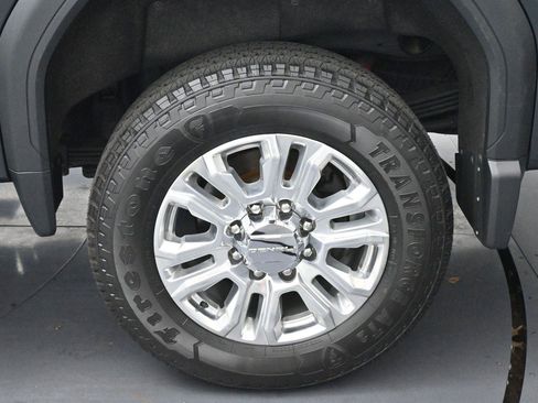 Used 2022 GMC Sierra 2500 Denali w/ Denali Ultimate Package AWD/4WD image 37