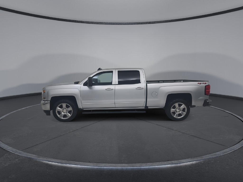 Used 2018 Chevrolet Silverado 1500 LT w/ All Star Edition AWD/4WD image 13