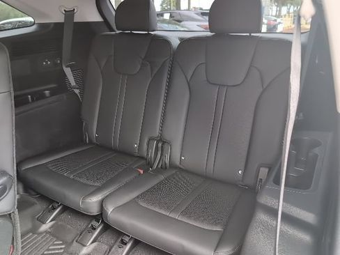 Used 2023 Kia Sorento EX FWD image 28