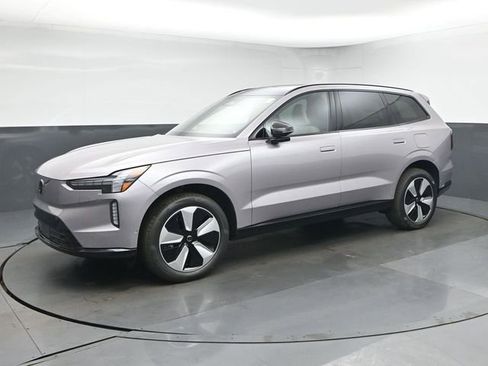 New 2026 Volvo EX90 Plus image 4