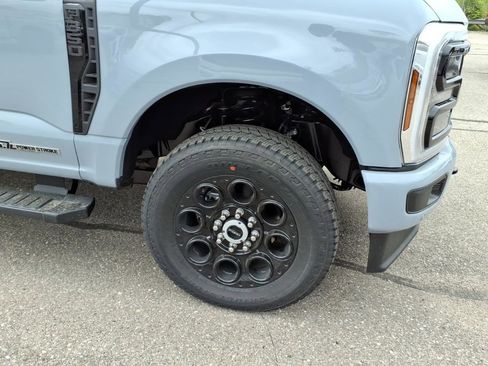 New 2026 Ford F350 Lariat AWD/4WD image 4