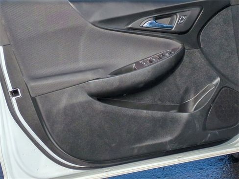 Certified 2022 Chevrolet Malibu RS image 22