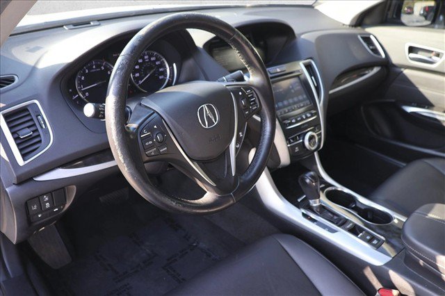 Used 2020 Acura TLX FWD image 10