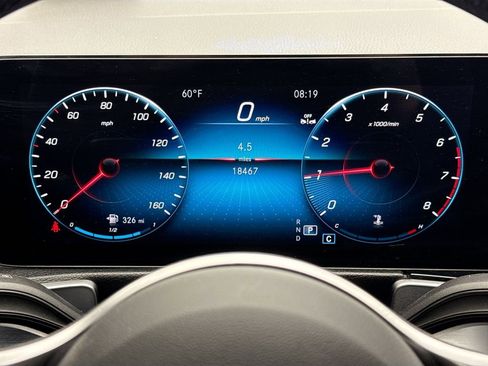 Certified 2023 Mercedes-Benz GLB 250 image 32