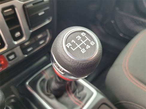 Used 2020 Jeep Wrangler Rubicon image 20