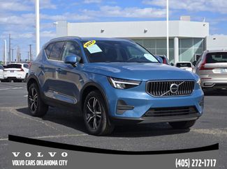 Certified 2025 Volvo XC40 B5 Core video 2