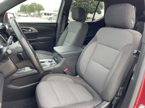 Used 2023 Chevrolet Traverse LT AWD/4WD image 27
