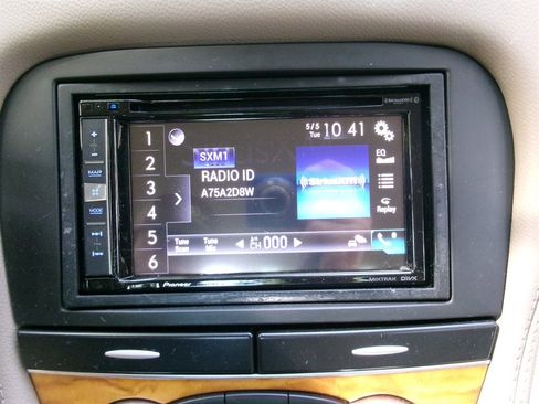 Used 2007 Mercedes-Benz SL 550 w/ Premium Pkg I image 27
