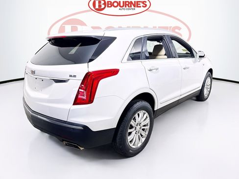 Used 2017 Cadillac XT5 FWD image 9