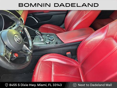 Used 2019 Alfa Romeo Giulia w/ Quick Order Package 22K Sport image 15