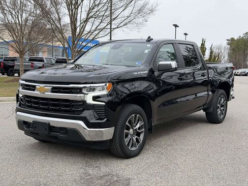 Used 2023 Chevrolet Silverado 1500 LT image 24