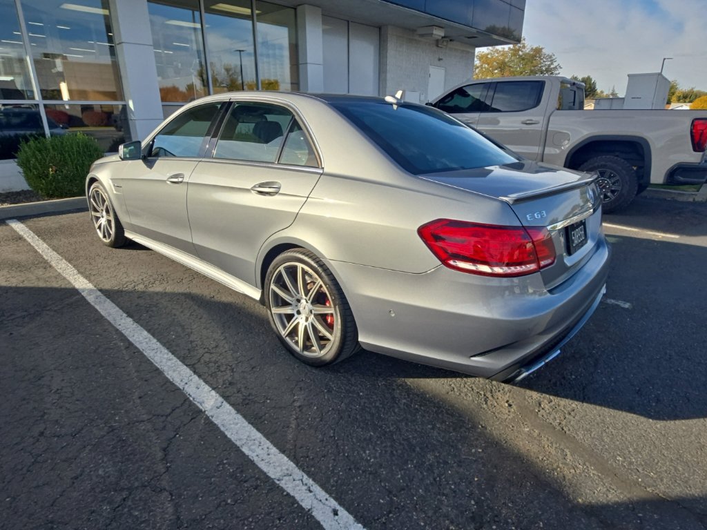 Used 2014 Mercedes-Benz E 63 AMG 4MATIC Sedan image 3