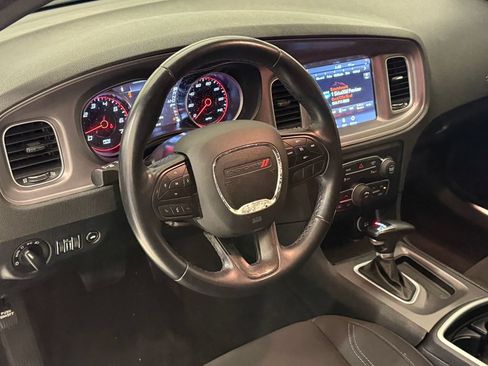 Used 2023 Dodge Charger SXT RWD image 13