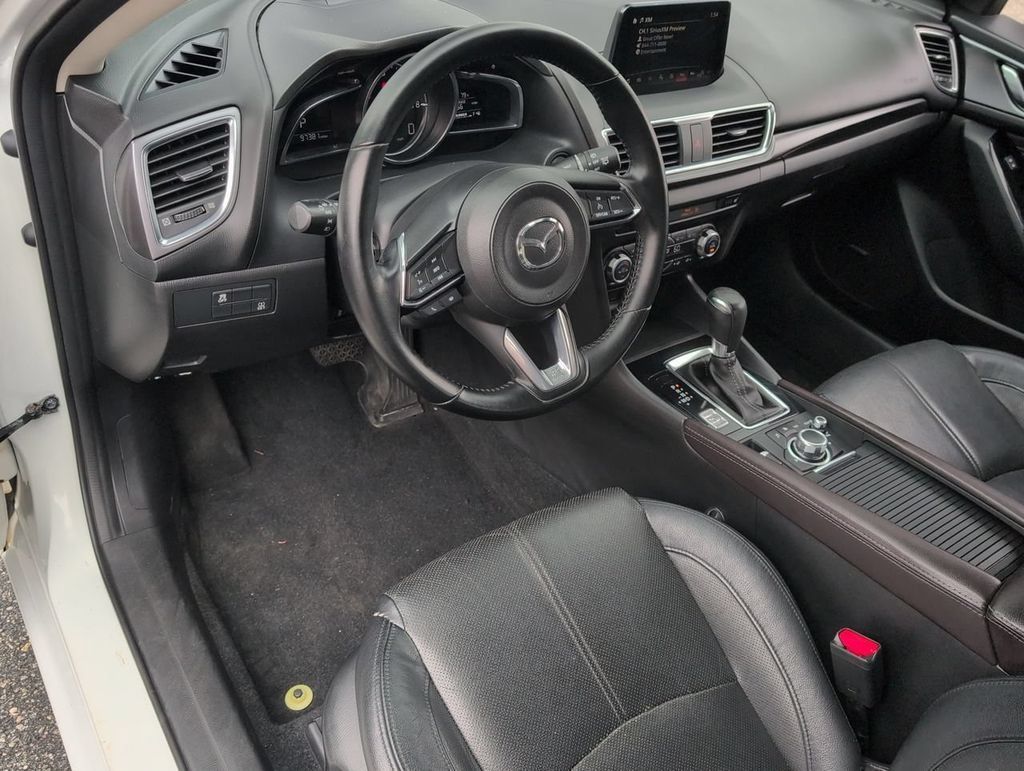 Used 2017 MAZDA MAZDA3 Grand Touring FWD image 13