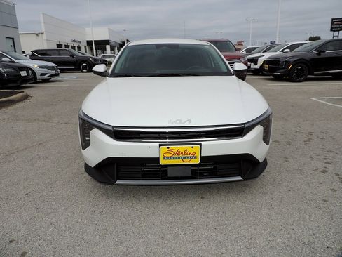New 2025 Kia K4 EX FWD image 2