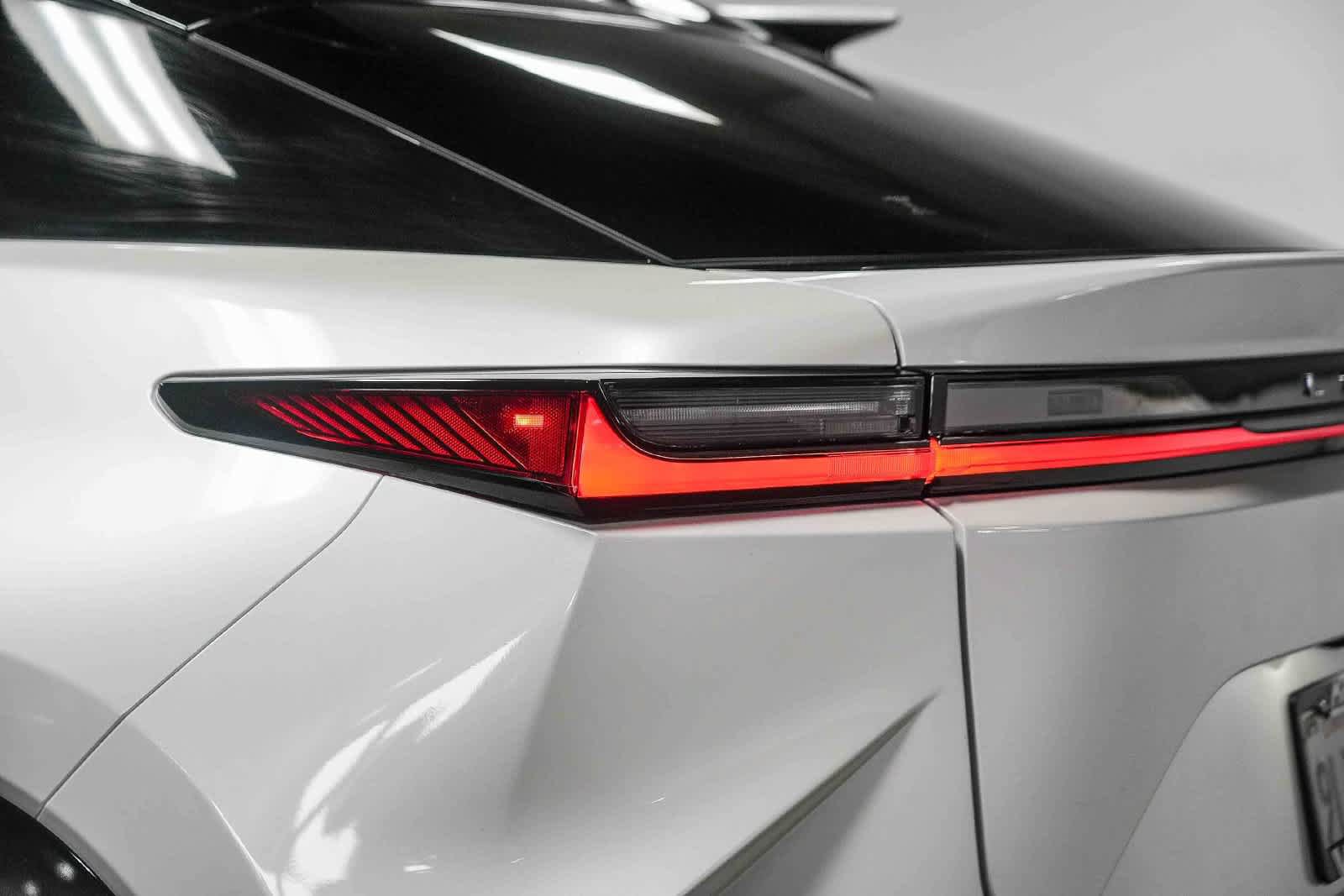 Used 2023 Lexus RZ 450e Premium w/ Technology Package AWD/4WD image 12