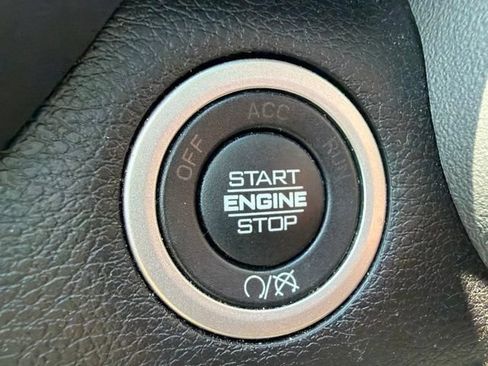 Used 2022 RAM 2500 Laramie AWD/4WD image 52