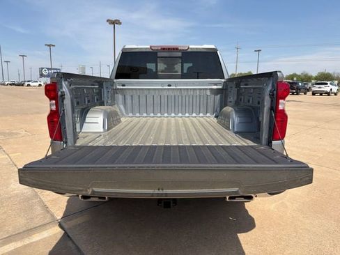 New 2026 Chevrolet Silverado 1500 LT w/ Z71 Off-Road Package image 19