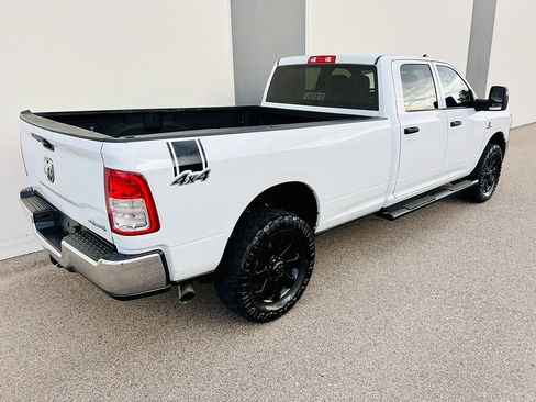 Used 2023 RAM 2500 Tradesman w/ Chrome Appearance Group image 17