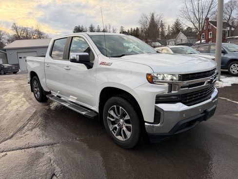 Used 2019 Chevrolet Silverado 1500 LT w/ All-Star Edition image 7