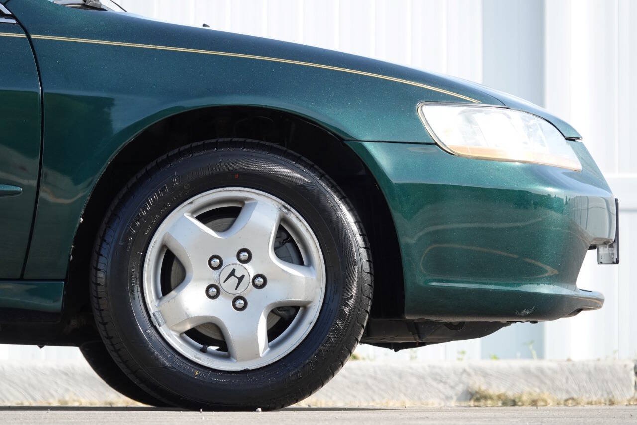 Used 1998 Honda Accord EX image 28