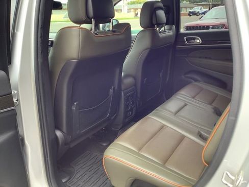 Used 2011 Jeep Grand Cherokee 70th Anniversary RWD image 24