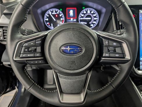 Used 2025 Subaru Outback Premium image 16