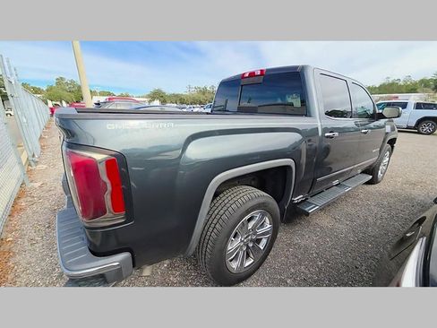 Used 2018 GMC Sierra 1500 SLT w/ Enhanced Driver Alert Package image 30