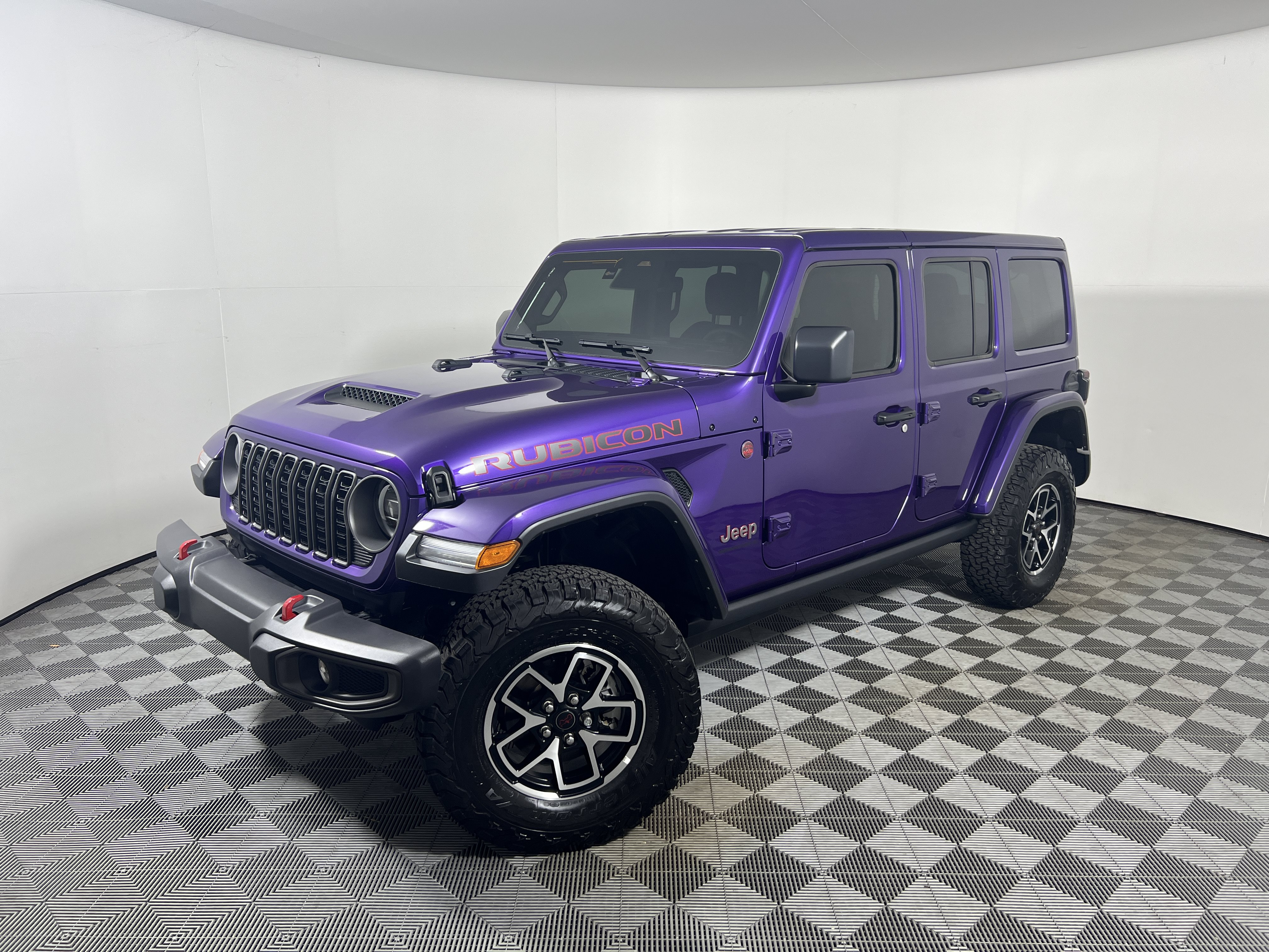 Used 2026 Jeep Wrangler Unlimited Rubicon w/ Safety Group AWD/4WD image 1