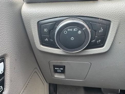 Used 2019 Ford F150 XLT w/ Trailer Tow Package AWD/4WD image 19