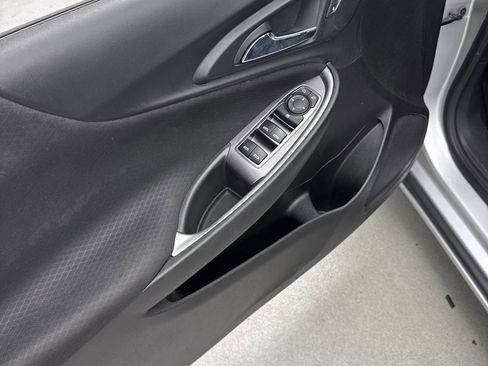 Used 2022 Chevrolet Malibu LT FWD image 14