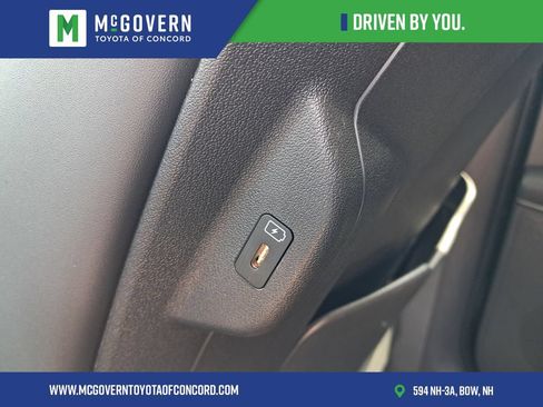 Used 2023 Kia Niro FWD image 19