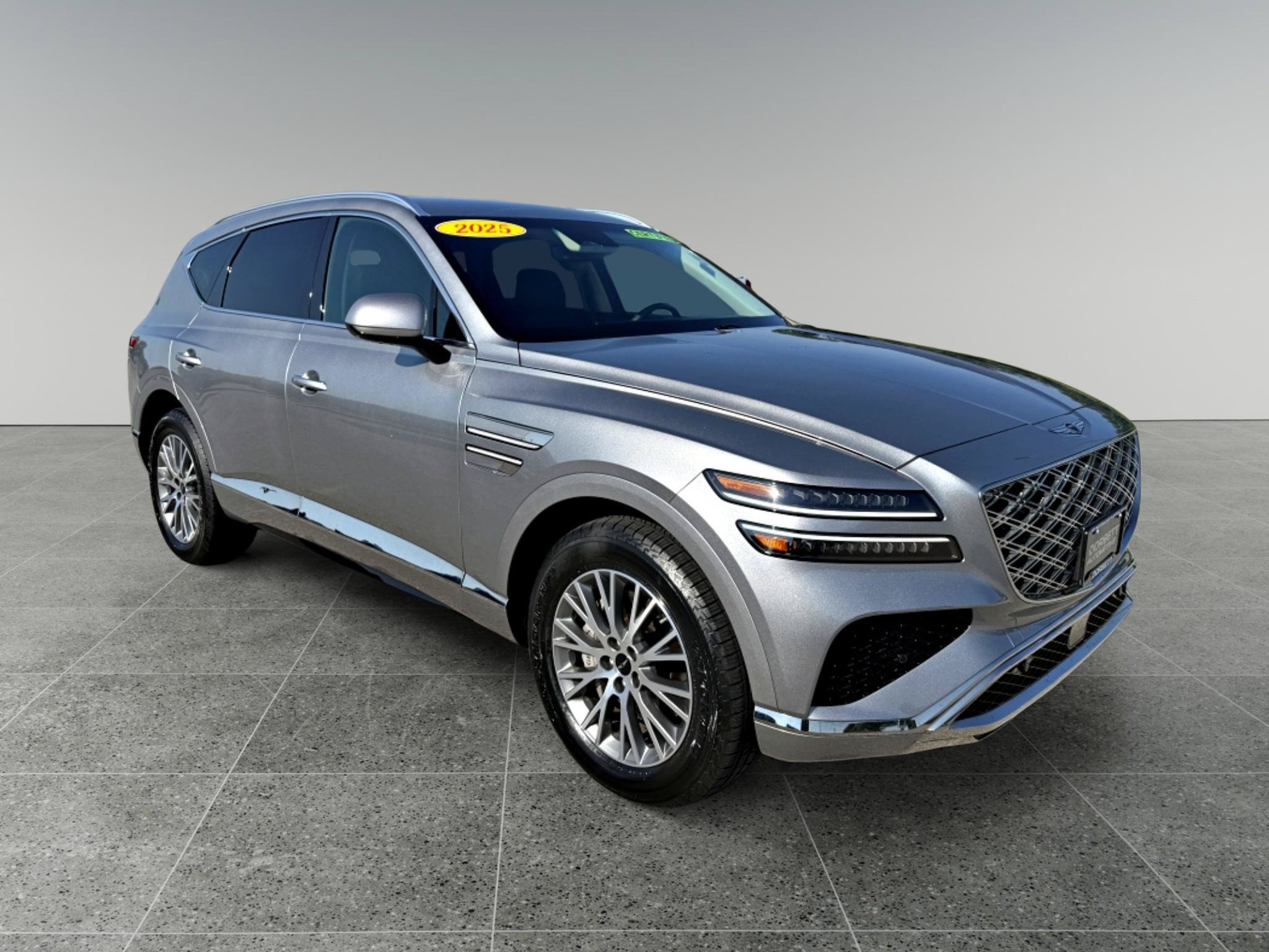 Used 2025 Genesis GV80 2.5T Standard AWD/4WD image 4