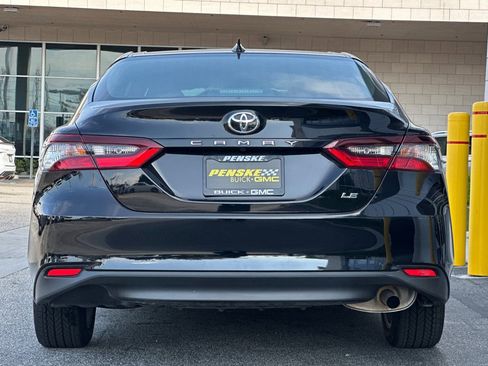 Used 2024 Toyota Camry LE image 5