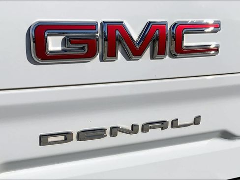 Certified 2023 GMC Sierra 1500 Denali w/ Technology Package image 29