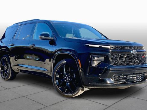 Certified 2024 Chevrolet Traverse RS w/ LPO, Floor Liner Package image 2