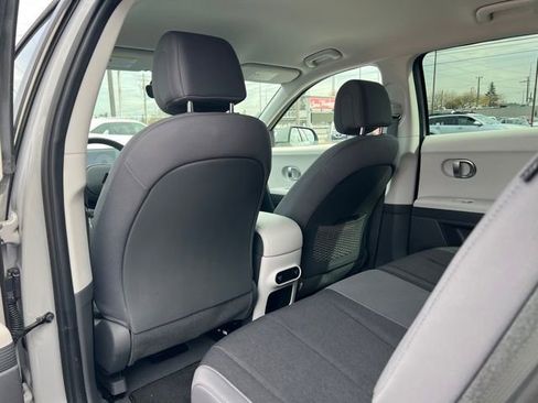 Used 2024 Hyundai Ioniq 5 SEL AWD/4WD image 9