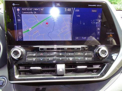 Used 2022 Toyota Highlander Platinum AWD/4WD image 26