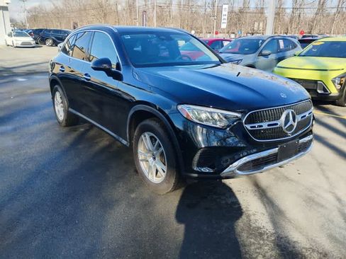 Used 2023 Mercedes-Benz GLC 300 GLC 300 image 1