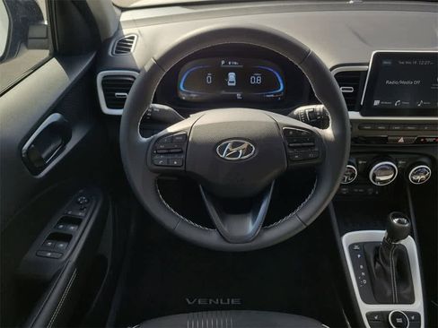 New 2026 Hyundai Venue SEL image 15