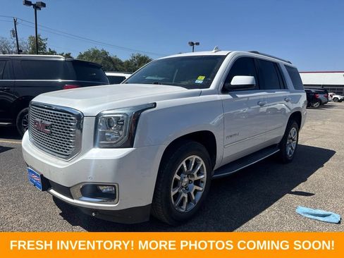 Used 2017 GMC Yukon Denali w/ Open Road Package RWD image 3