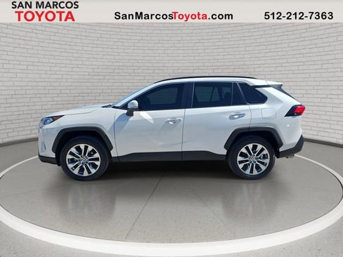 Used 2021 Toyota RAV4 Limited image 8