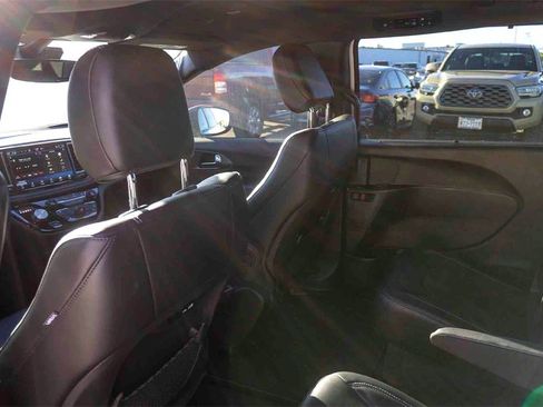 New 2026 Chrysler Pacifica Select w/ S Appearance Package image 20