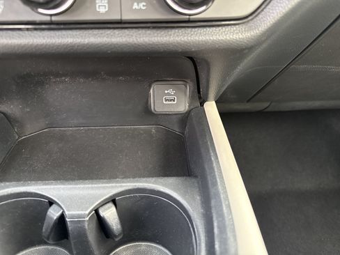 Used 2024 Honda HR-V LX image 21