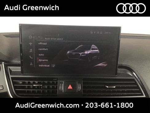 Used 2023 Audi Q5 2.0T Premium w/ Convenience Package AWD/4WD image 19