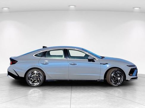 Used 2026 Hyundai Sonata SEL image 8